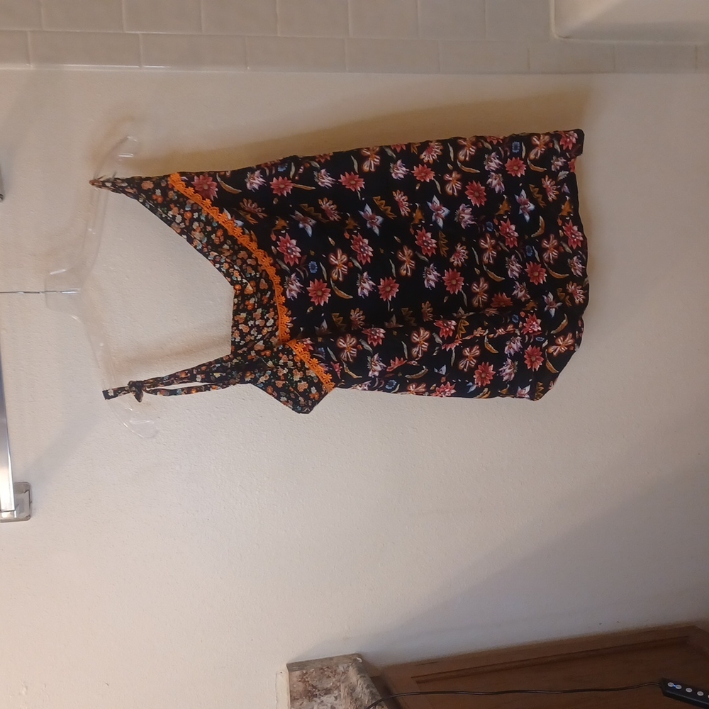 Solitaire Ravikhosla Floral tunic tank top Shoulder ties nwt - Picture 1 of 5